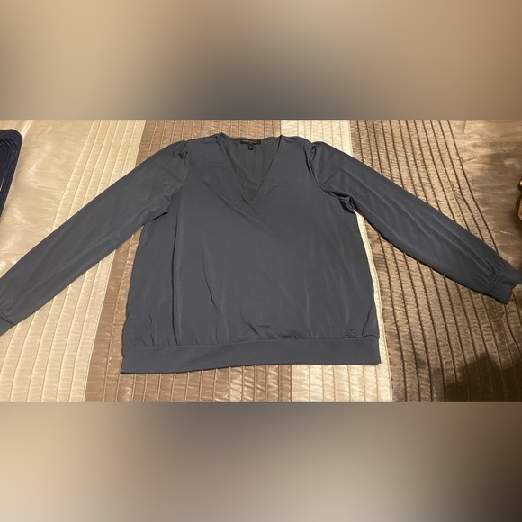 EUC - Banana Republic Crepe Wrap Sterling Grey Blouse. Size Large. - Picture 4 of 7